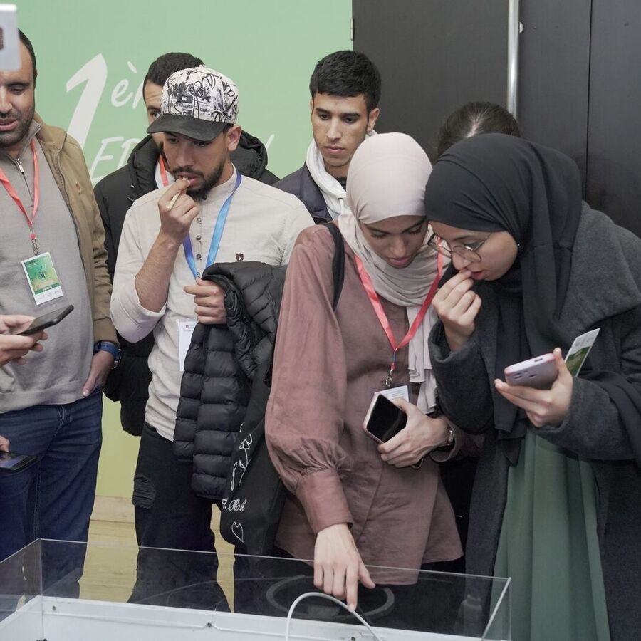 Visitors discovering an exhibitor's products at Fruit Council 2025